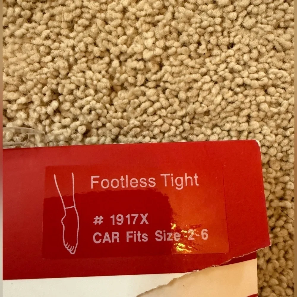 New Capezio Footless Tights 1917X 2-6 CAR